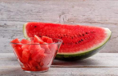 吃瓜小莲